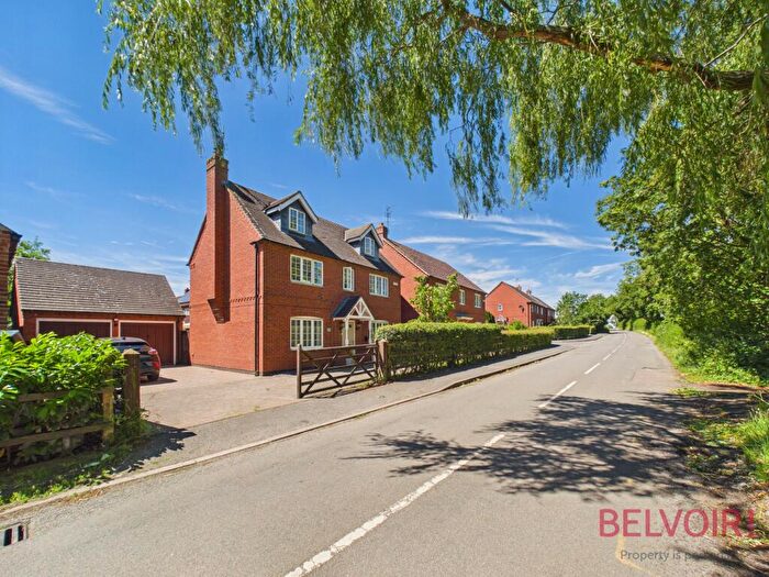 4 Bedroom Detached House For Sale In Widmerpool Lane, Willoughby-On-The-Wolds, LE12