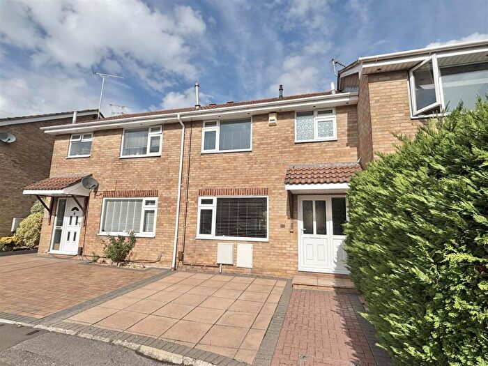 3 Bedroom Terraced House For Sale In Old Kiln Road, Upton, Poole, BH16