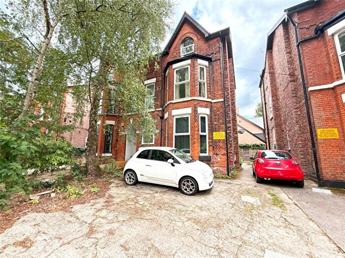 2 Bedroom Apartment To Rent In Old Lansdowne Road, West Didsbury, Manchester, M20