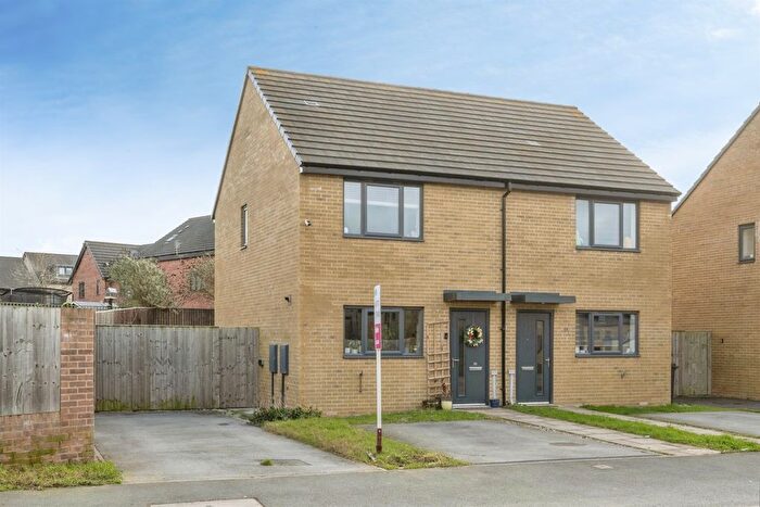 2 Bedroom Semi Detached House For Sale In School Street, Thurnscoe, Rotherham, S63