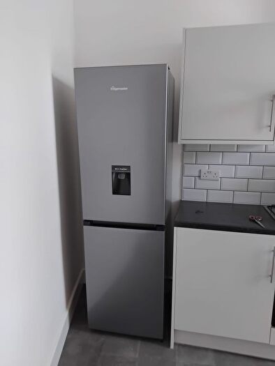 1 Bedroom Flat To Rent In Ley Street, Ilford, IG1