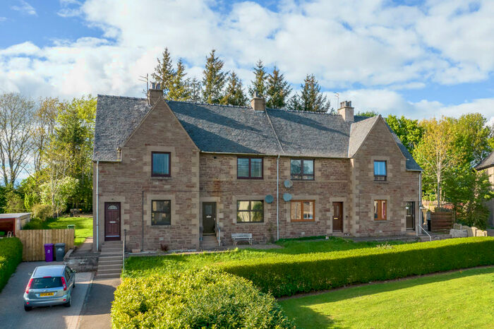 3 Bedroom Flat For Sale In Graham Crescent, Forfar, DD8