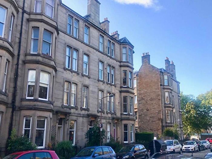 2 Bedroom Flat To Rent In Comely Bank Place, Edinburgh, EH4
