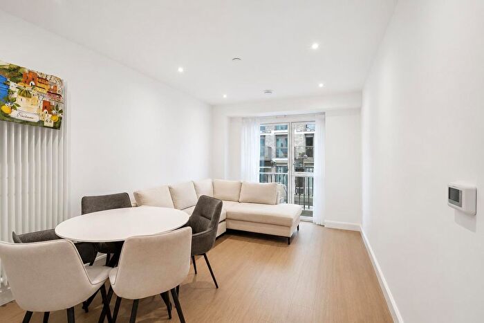 1 Bedroom Flat To Rent In Wellspring House, Eden Place, London, E16