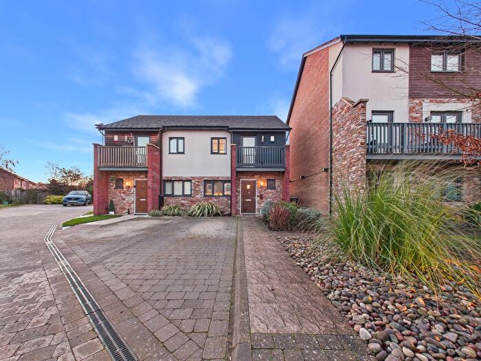 2 Bedroom Semi Detached House For Sale In Hawksbill Way, Peterborough, PE2