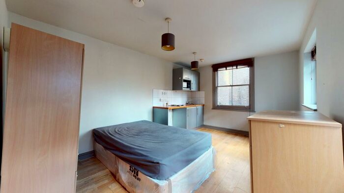 Studio To Rent In Kilburn High Road, NW6