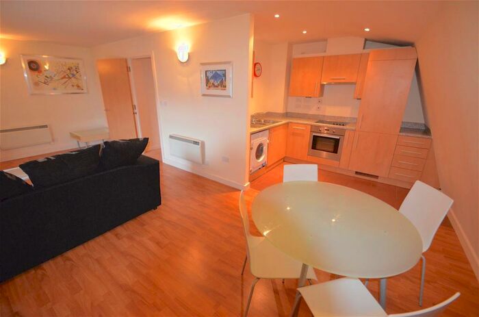 1 Bedroom Apartment To Rent In The Hicking Building, Queens Road, NG2
