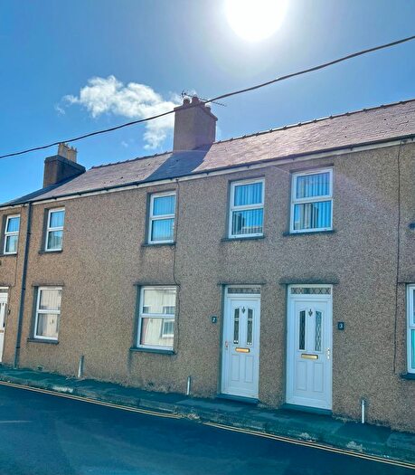 3 Bedroom Terraced House To Rent In Ty Melyn Terrace, Pwllheli, LL53