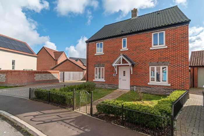 4 Bedroom Detached House For Sale In Brick Kiln Road, Fakenham, NR21