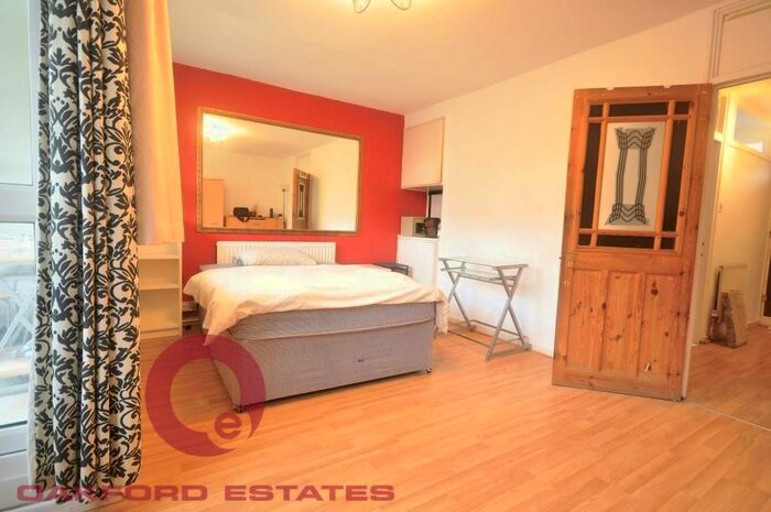 4 Bedroom Flat To Rent In Ossulston Street, Euston, NW1