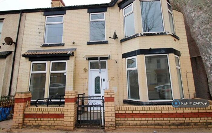 4 Bedroom Semi-Detached House To Rent In Sandringham Avenue, Rhyl, LL18