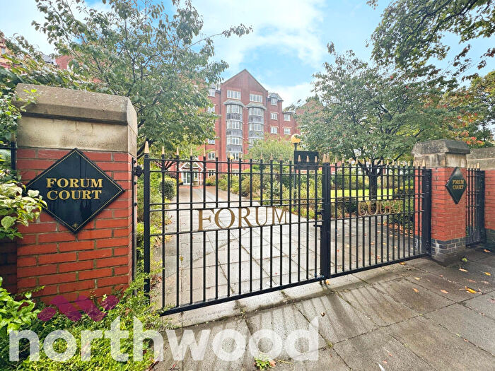 2 Bedroom Flat For Sale In Lord Street, Southport, PR8