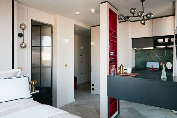 Studio To Rent In Willesden Lane, London, NW2