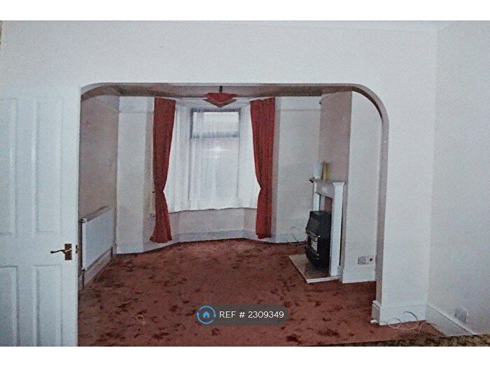 3 Bedroom Terraced House To Rent In Near Medway Hospital, Gillingham, ME7