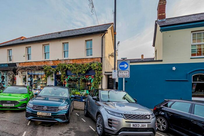 2 Bedroom Flat To Rent In Glebe Street, Penarth, CF64