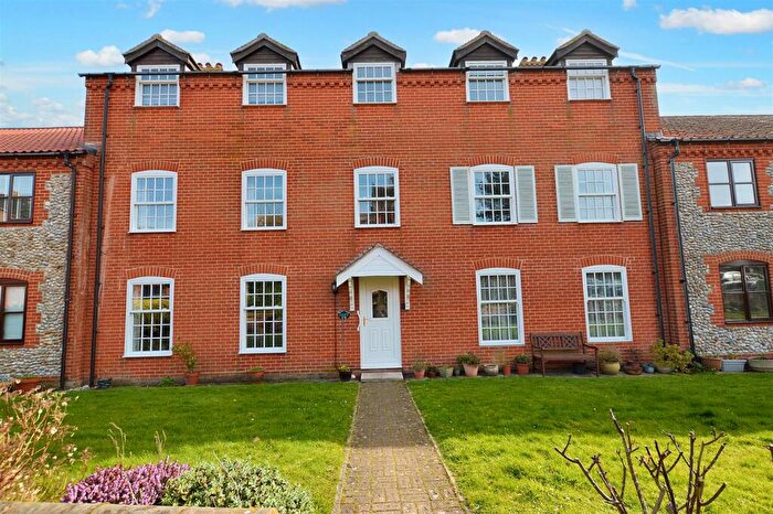 2 Bedroom Flat For Sale In Runton House Close, West Runton, Cromer, NR27