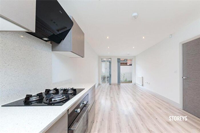 2 Bedroom Apartment To Rent In Clockhouse Avenue, Barking, IG11