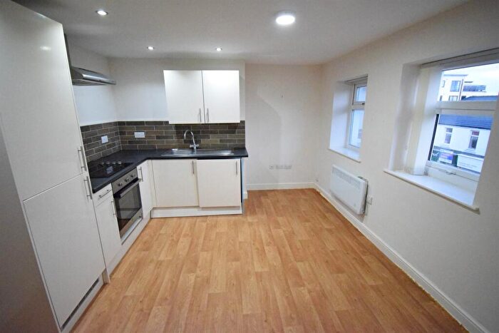 2 Bedroom House To Rent In A Cowbridge Road East, Cardiff, CF11