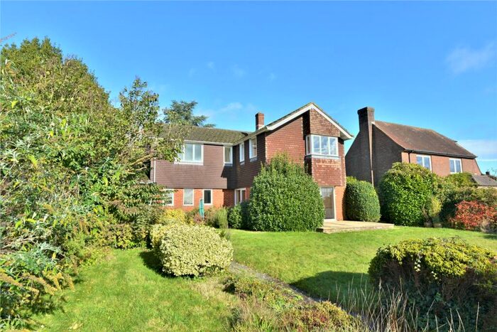 4 Bedroom Link Detached House For Sale In Frogham, Fordingbridge, Hampshire, SP6