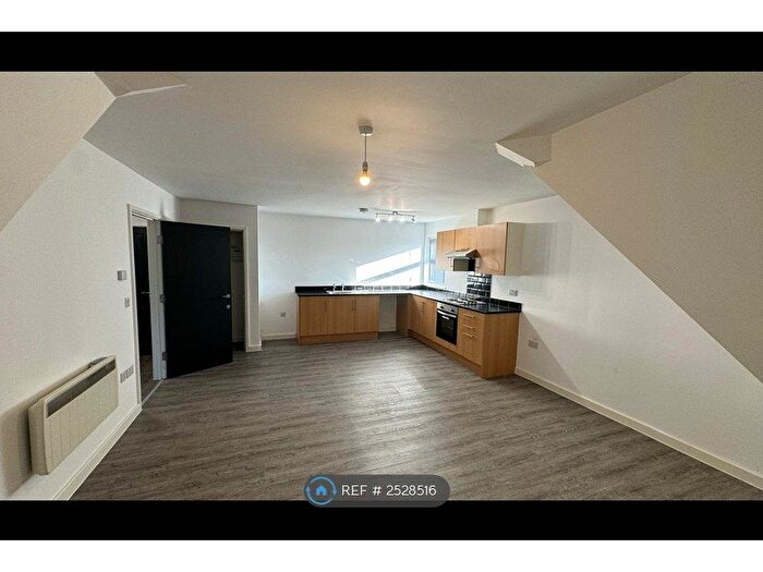 1 Bedroom Flat To Rent In West Gate, Long Eaton, NG10