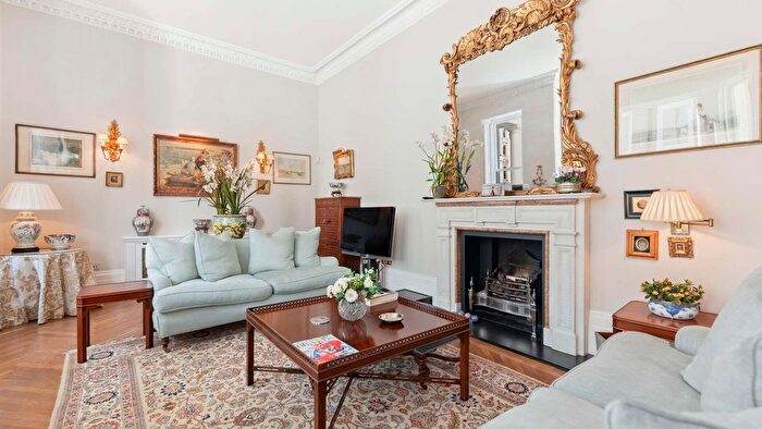 4 Bedroom Maisonette To Rent In Elvaston Place, London, SW7