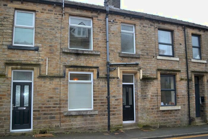 2 Bedroom Terraced House To Rent In Radcliffe Road, Slaithwaite, Huddersfield, HD7