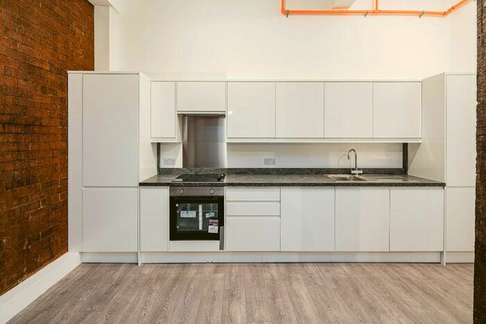 2 Bedroom Apartment To Rent In Benwell Road, London, N7