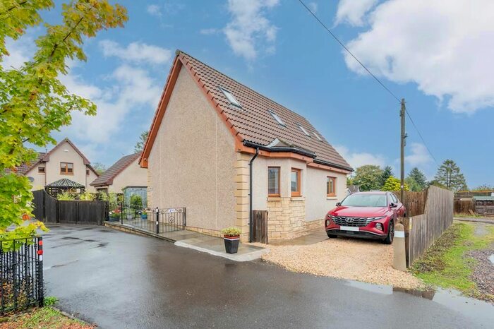 2 Bedroom Detached House For Sale In Cash Feus, Strathmiglo, Cupar, KY14