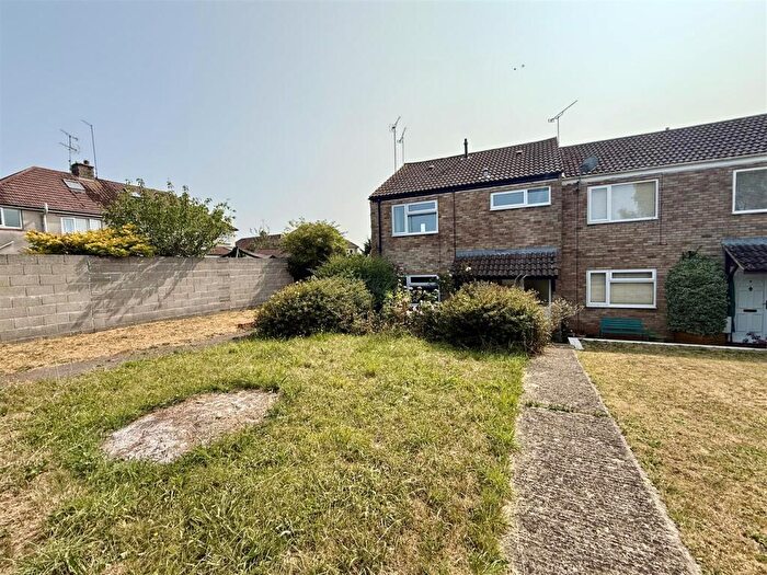 3 Bedroom Semi Detached House For Sale In Little Down, Chippenham, SN14