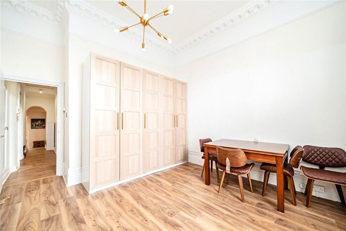 2 Bedroom Flat To Rent In Belgrave Road, London, SW1V