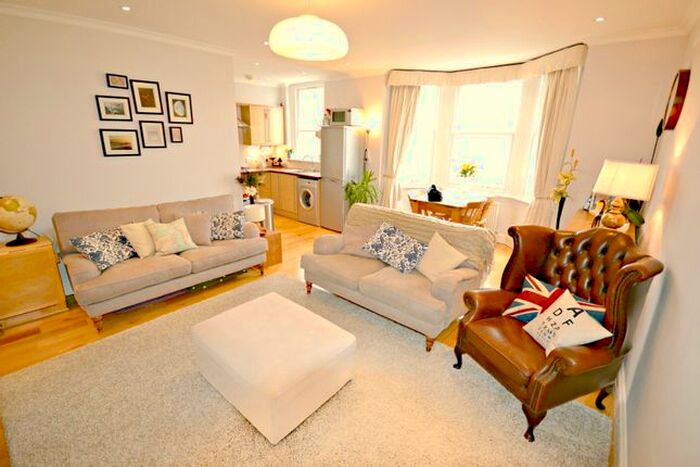 2 Bedroom Flat To Rent In Brixton, Brixton, SW2