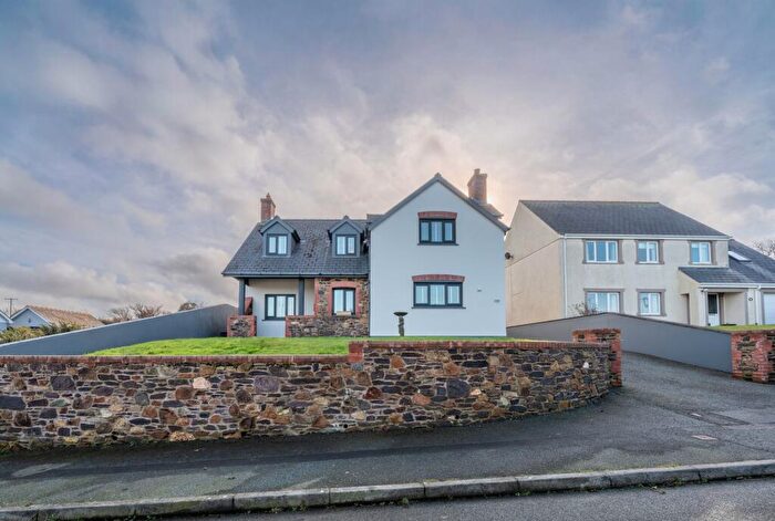 5 Bedroom Detached House For Sale In Heol Caradog, Fishguard, SA65