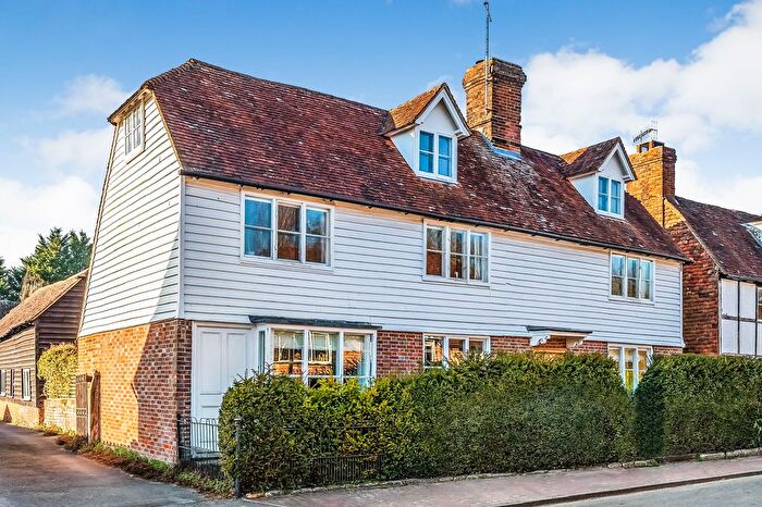 5 Bedroom Detached House For Sale In The Broadway, Lamberhurst, TN3