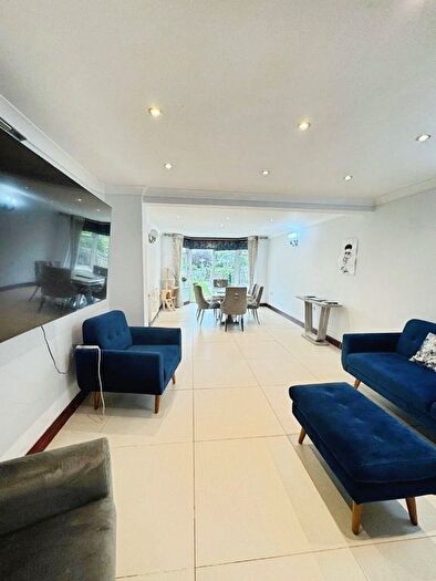 3 Bedroom Property To Rent In Mount Stewart Avenue, Harrow, HA3