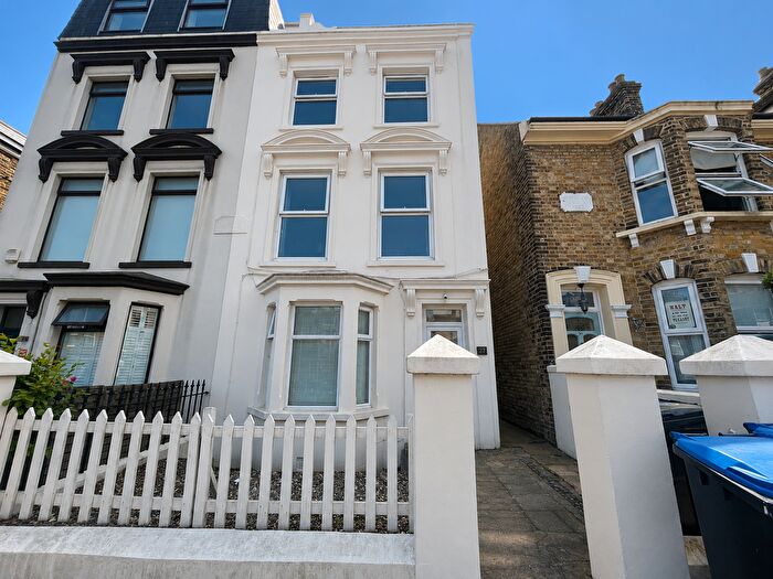 1 Bedroom Flat To Rent In Ellington Road, Ramsgate, CT11