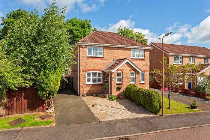 2 Bedroom Semi-Detached House For Sale In Kaims Gardens, Livingston Village, EH54