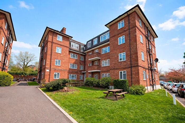 1 Bedroom Flat To Rent In North End Road, Wembley, HA9