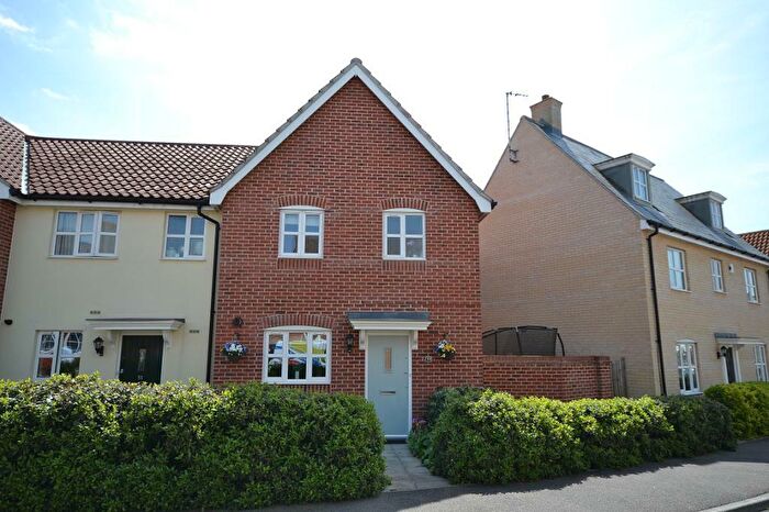 3 Bedroom House To Rent In Ranulf Road, Flitch Green, Dunmow, Essex, CM6