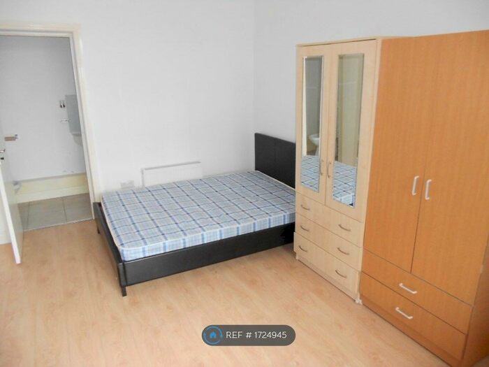 Studio To Rent In Brighton Street, Coventry, CV2