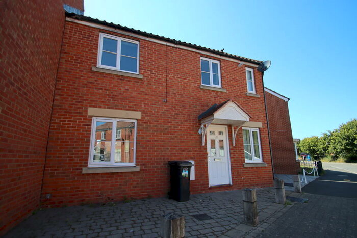 3 Bedroom Semi-Detached House To Rent In Weston-super-mare, BS24