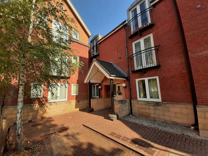 2 Bedroom Apartment To Rent In Barquentine Place, Cardiff, CF10