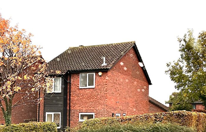 3 Bedroom Detached House To Rent In Stamford Avenue, Springfield, Milton Keynes, MK6