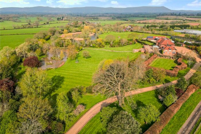 7 Bedroom Detached House For Sale In Yewleigh Lane, Upton-Upon-Severn, Worcester, Worcestershire, WR8