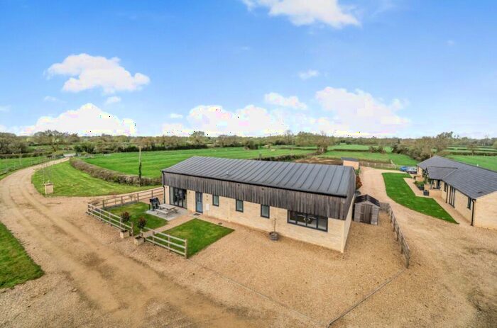 3 Bedroom Barn Conversion For Sale In The Granary, Hornbeam Grange, Cricklade, Swindon, SN6