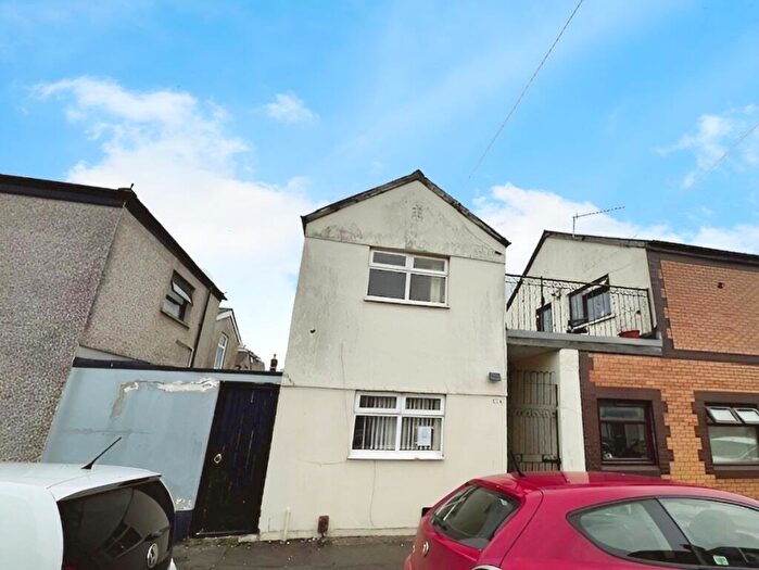 2 Bedroom Detached House For Sale In Thesiger Street, Cardiff, CF24
