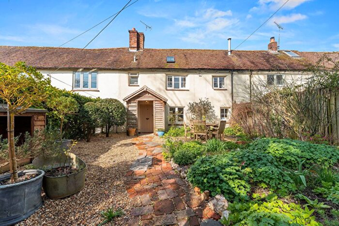 3 Bedroom Cottage For Sale In Piccadilly Cottages, Over Wallop, SO20