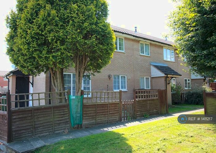 1 Bedroom End Of Terrace House To Rent In Cheslyn Close, Luton, LU2