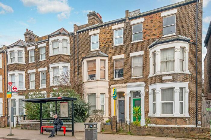 1 Bedroom Flat For Sale In Scrubs Lane, College Park, London, NW10