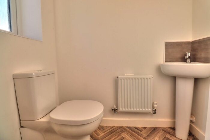 3 Bedroom End Of Terrace House For Sale In Fulmar Drive, North Sea Manor, Amble, NE65