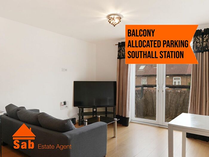 1 Bedroom Flat To Rent In Featherstone Road, Southall, UB2